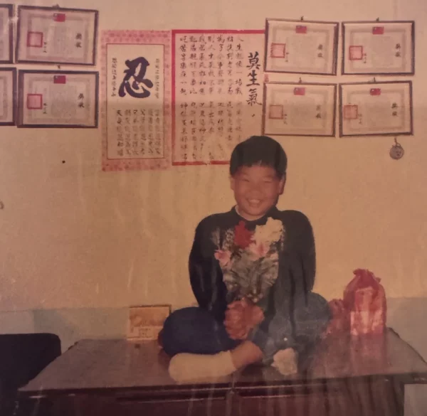 小時候的我,或許一直以來幫我承擔了很多